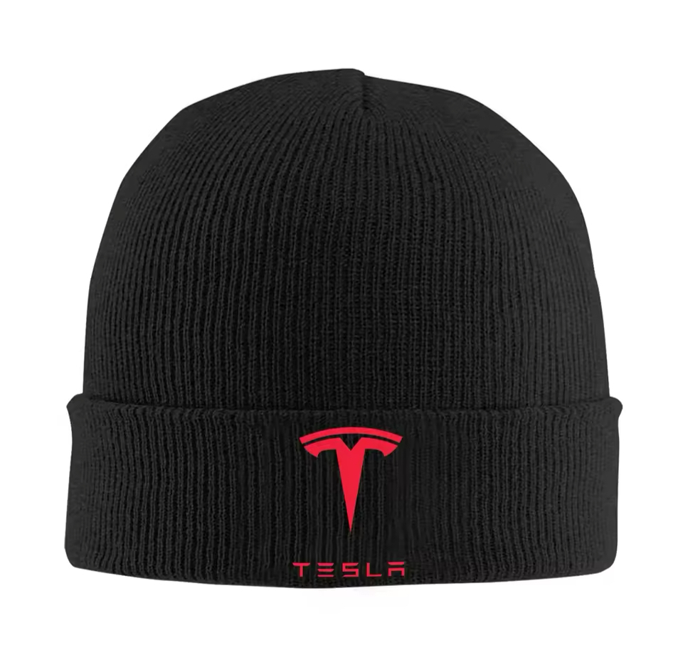 Černá čepice Tesla