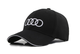 Kšiltovka Audi černá